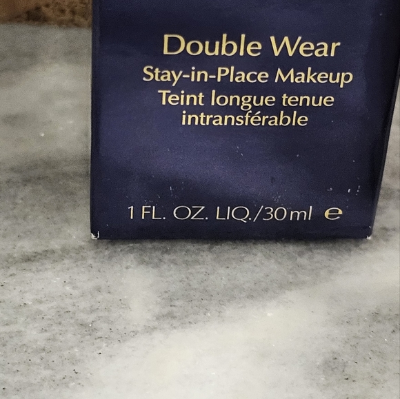 Bone Estee Lauder double wear foundation 1W1 new - Picture 3 of 4
